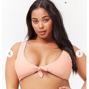 PLUS SIZE BIKINI TOP BRAND NEW